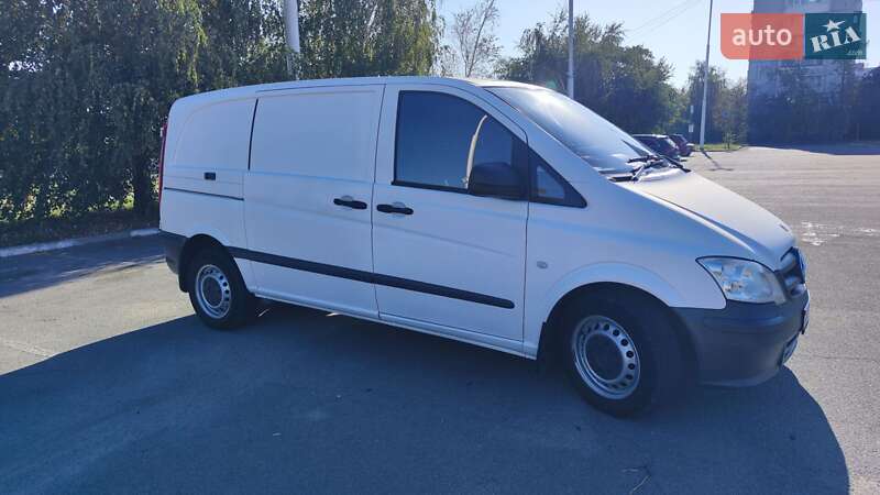 Грузовой фургон Mercedes-Benz Vito 2011 в Запорожье