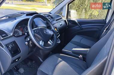 Грузовой фургон Mercedes-Benz Vito 2011 в 