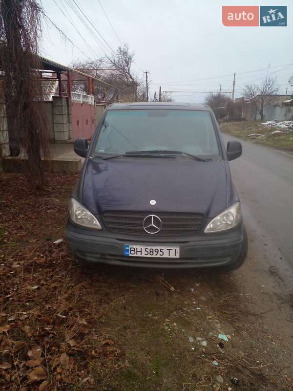 Вантажний фургон Mercedes-Benz Vito 2005 в Одесі