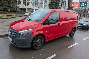 Вантажний фургон Mercedes-Benz Vito 2018 в Львові