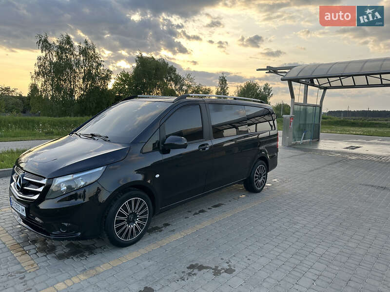 Минивэн Mercedes-Benz Vito 2015 в Ровно