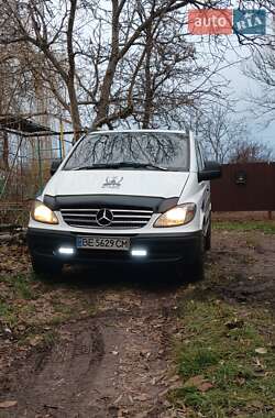 Минивэн Mercedes-Benz Vito 2005 в 