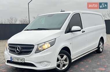 Вантажний фургон Mercedes-Benz Vito 2015 в Виноградові