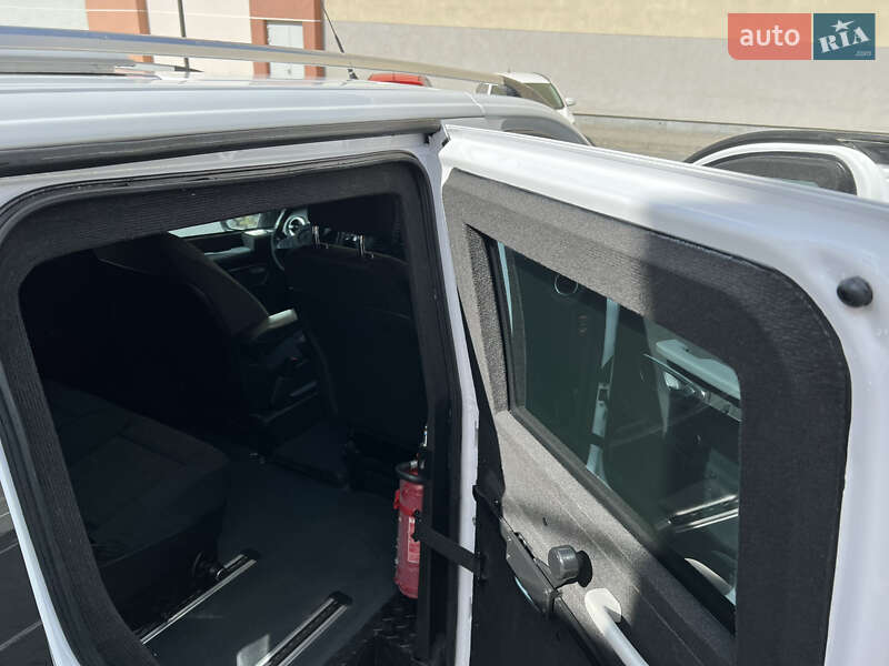 Бронированный автомобиль Mercedes-Benz Vito 2019 в Львове