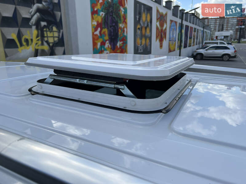 Бронированный автомобиль Mercedes-Benz Vito 2019 в Львове