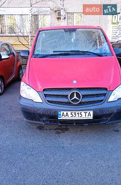 Вантажний фургон Mercedes-Benz Vito 2013 в Києві