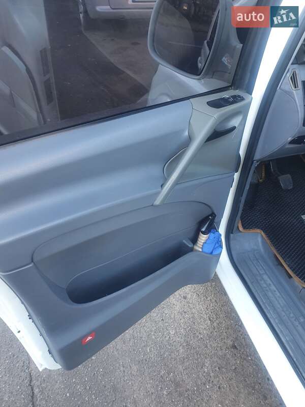 Мінівен Mercedes-Benz Vito 2005 в Чернівцях