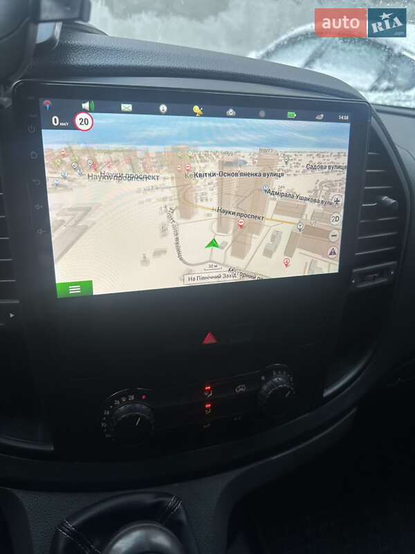 Минивэн Mercedes-Benz Vito 2016 в Киеве