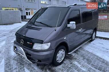 Вантажопасажирський фургон Mercedes-Benz Vito 1999 в Луцьку