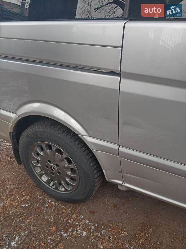 Минивэн Mercedes-Benz Vito 2010 в Черняхове