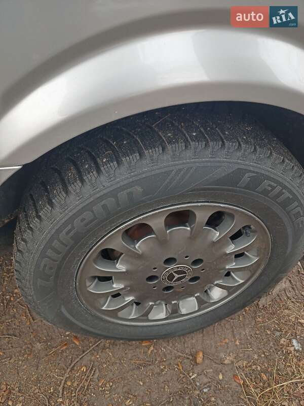 Минивэн Mercedes-Benz Vito 2010 в Черняхове