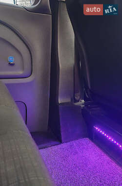 Минивэн Mercedes-Benz Vito 2020 в 