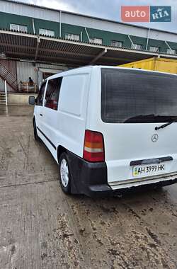 Вантажний фургон Mercedes-Benz Vito 2002 в Обухові