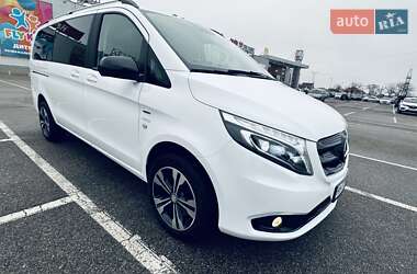 Минивэн Mercedes-Benz Vito 2020 в 