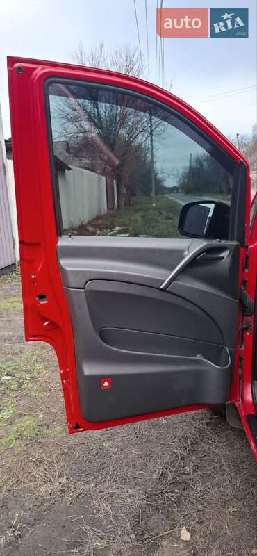 Минивэн Mercedes-Benz Vito 2013 в Павлограде