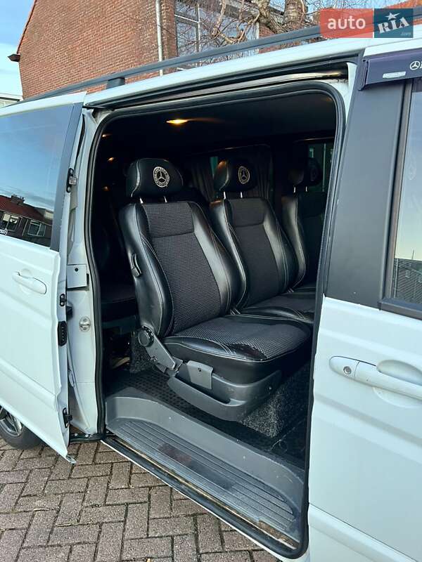 Минивэн Mercedes-Benz Vito 2010 в Черновцах