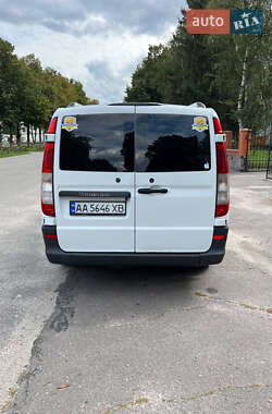 Вантажний фургон Mercedes-Benz Vito 2011 в 