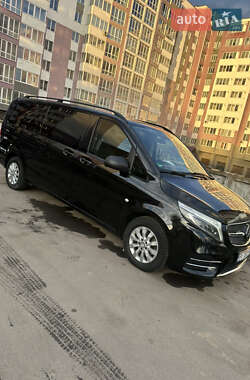Мінівен Mercedes-Benz Vito 2015 в 