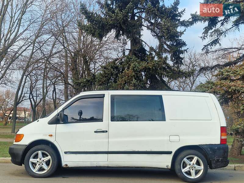 Минивэн Mercedes-Benz Vito 2000 в Николаеве