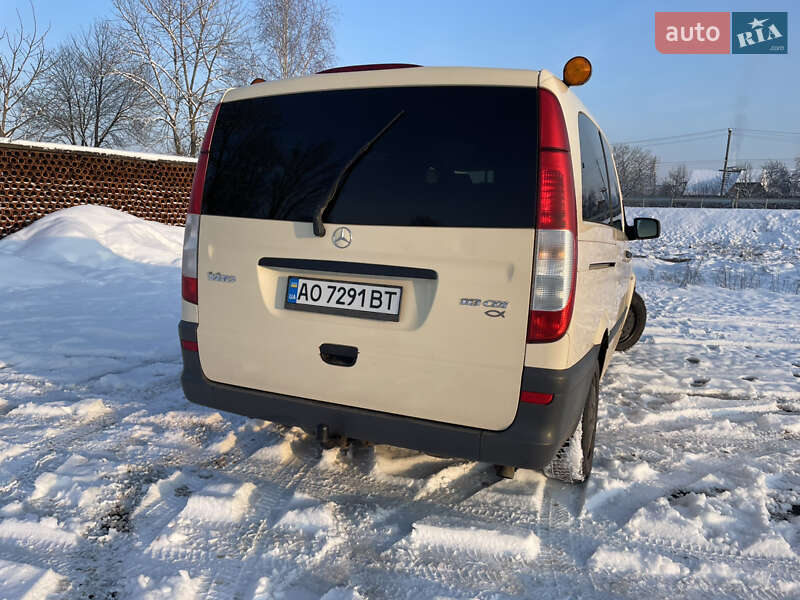 Минивэн Mercedes-Benz Vito 2011 в Вышкове