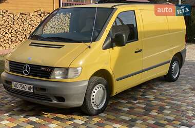 Вантажний фургон Mercedes-Benz Vito 2003 в Тячеві