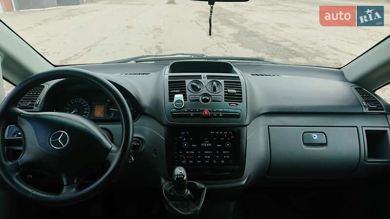 Минивэн Mercedes-Benz Vito 2008 в Виньковцах
