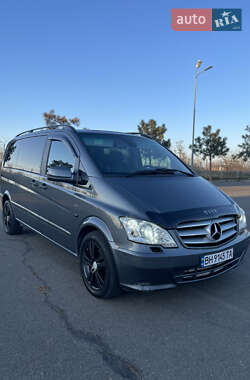 Вантажопасажирський фургон Mercedes-Benz Vito 2011 в Одесі