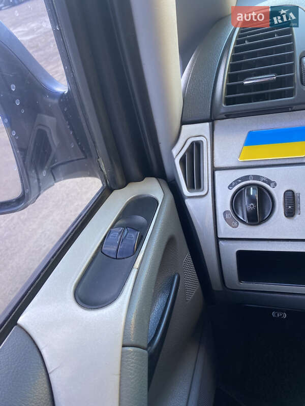Мінівен Mercedes-Benz Vito 2006 в Овручі