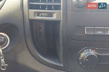 Минивэн Mercedes-Benz Vito 2019 в 