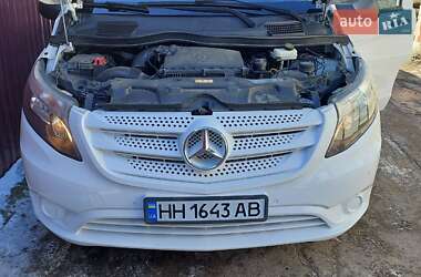 Минивэн Mercedes-Benz Vito 2019 в 