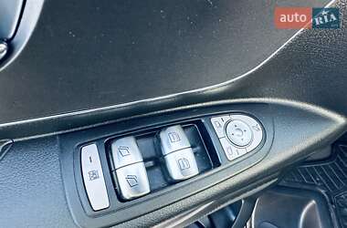 Минивэн Mercedes-Benz Vito 2019 в 