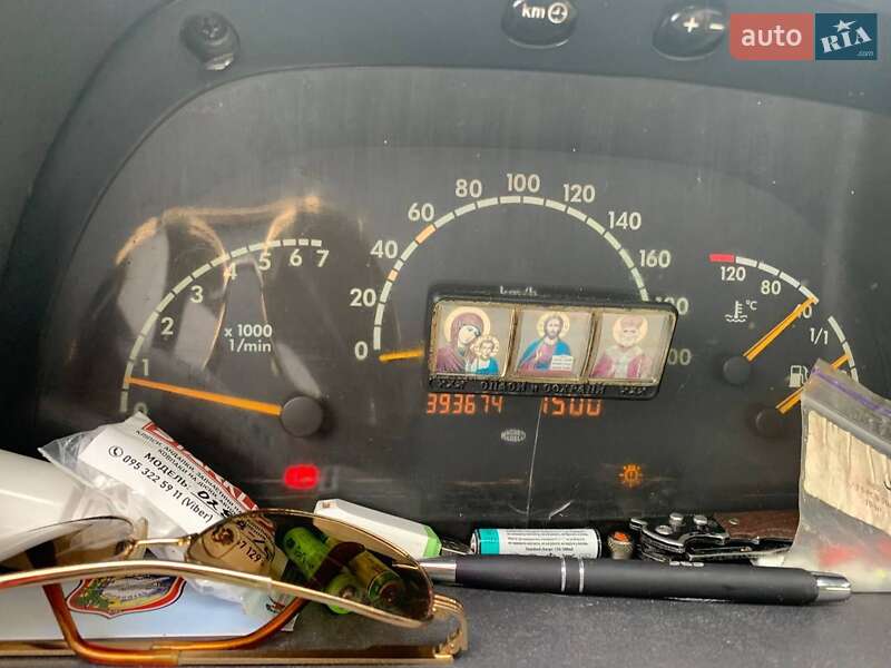 Минивэн Mercedes-Benz Vito 2001 в Борисполе