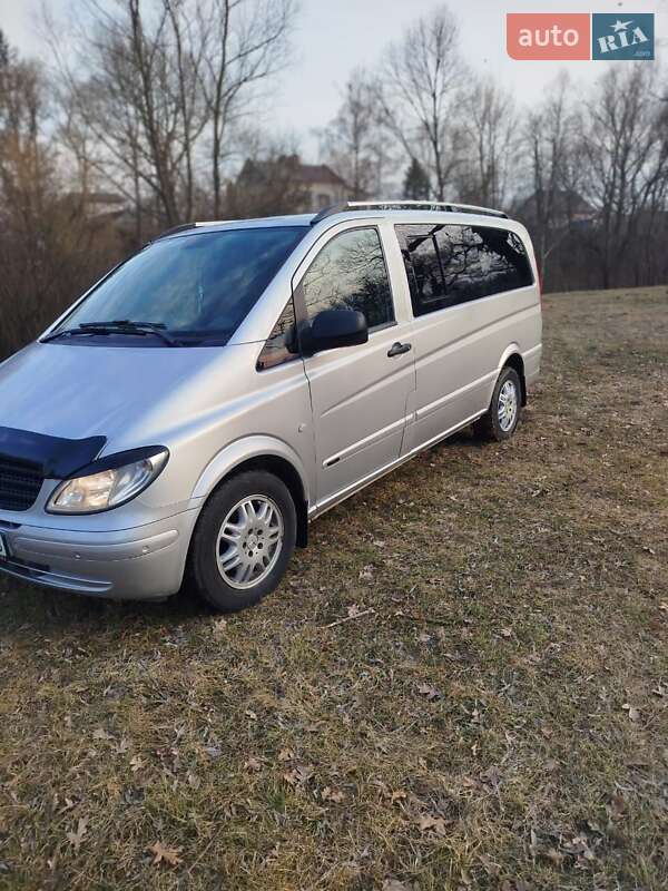 Минивэн Mercedes-Benz Vito 2010 в Сторожинце