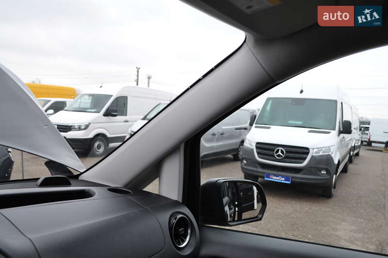 Вантажний фургон Mercedes-Benz Vito 2021 в Києві