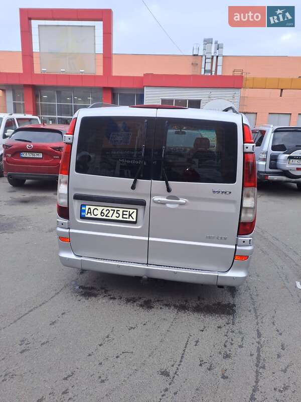 Мінівен Mercedes-Benz Vito 2004 в Києві