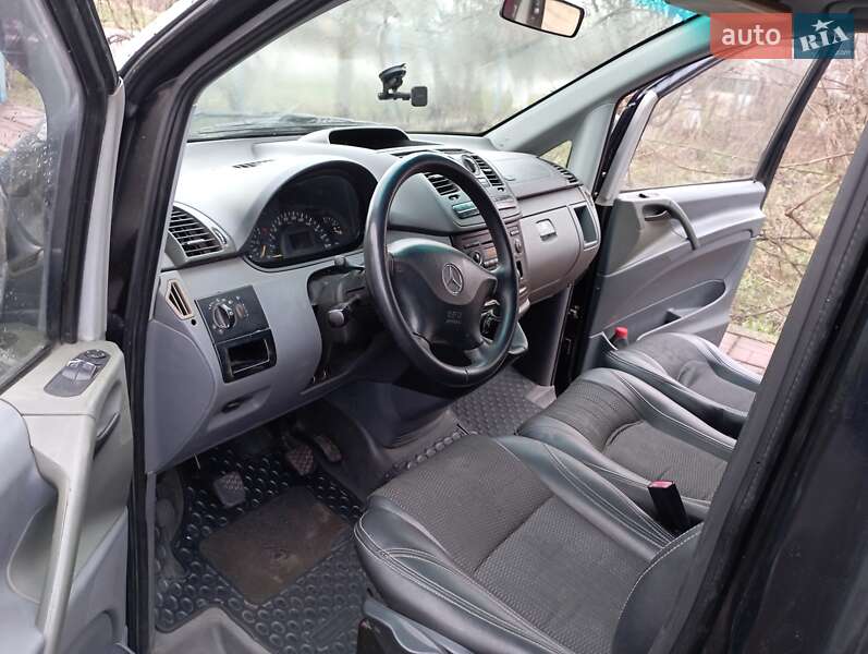 Мінівен Mercedes-Benz Vito 2004 в Богуславі