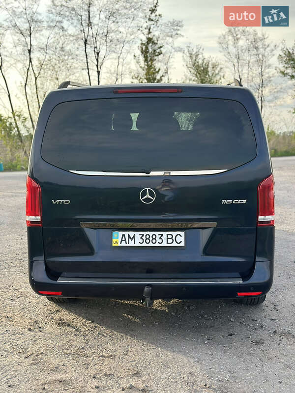 Минивэн Mercedes-Benz Vito 2017 в Житомире