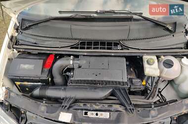 Грузовой фургон Mercedes-Benz Vito 2013 в 