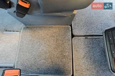 Мінівен Mercedes-Benz Vito 1998 в 