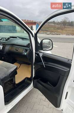 Мінівен Mercedes-Benz Vito 2004 в 