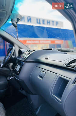 Минивэн Mercedes-Benz Vito 2004 в 
