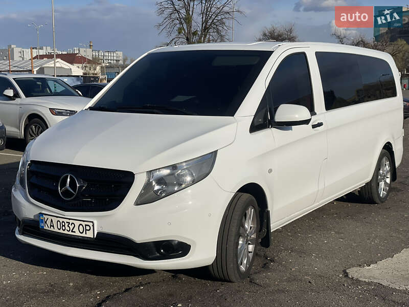 Минивэн Mercedes-Benz Vito 2015 в Киеве