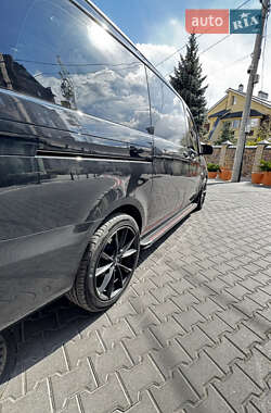 Минивэн Mercedes-Benz Vito 2017 в 