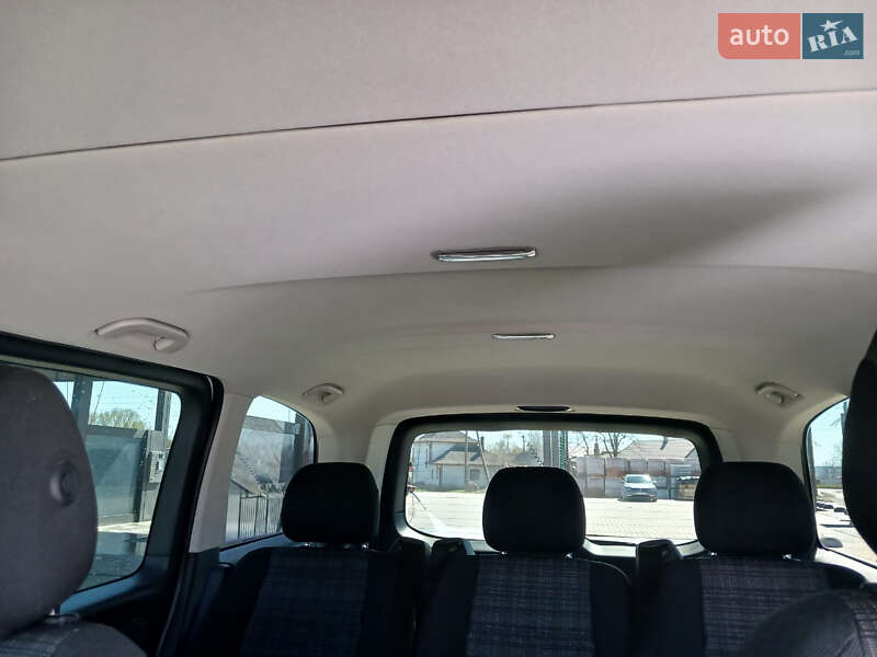 Мінівен Mercedes-Benz Vito 2015 в Чернівцях фото 16 Мінівен Mercedes-Benz Vito 2015 в Чернівцях