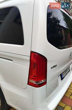 Мінівен Mercedes-Benz Vito 2016 в 