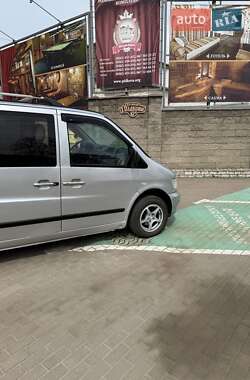 Минивэн Mercedes-Benz Vito 2000 в 