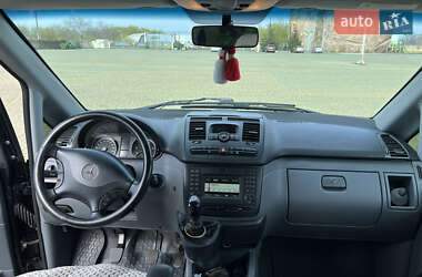 Минивэн Mercedes-Benz Vito 2004 в 