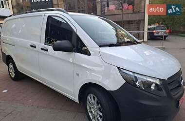 Грузовой фургон Mercedes-Benz Vito 2020 в 
