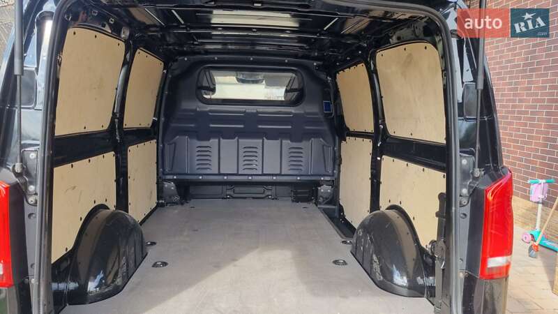 Минивэн Mercedes-Benz Vito 2020 в Бердичеве