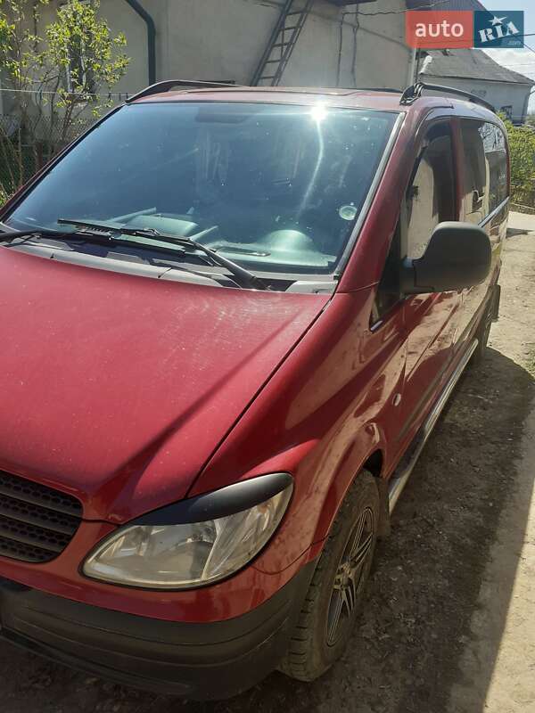 Минивэн Mercedes-Benz Vito 2003 в 